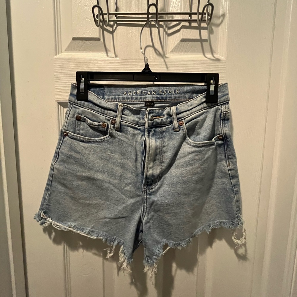 American Eagle Outfitters Women's 90’s Boyfriend Highest Rise Jean Shorts